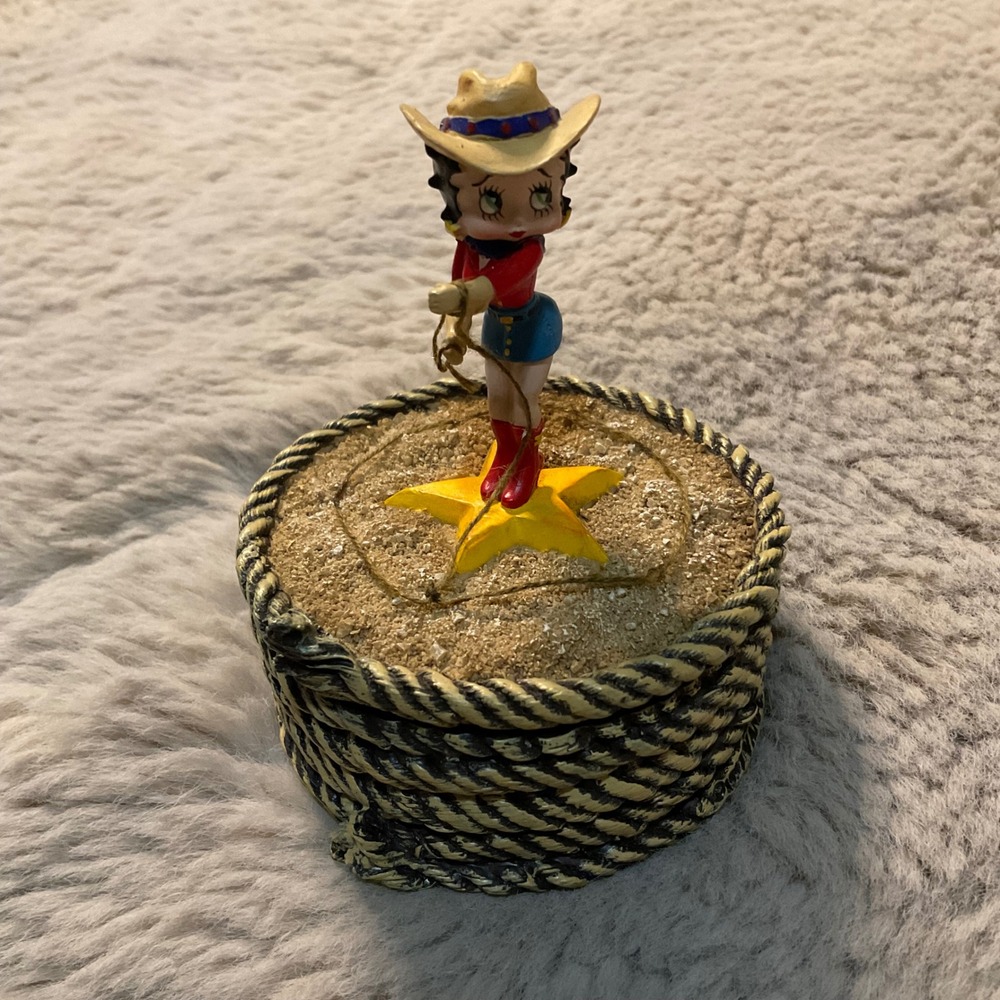 Vandor Betty Boop Trinket Box 1997 Cowgirl Box Numbered Collector Piece W/Box